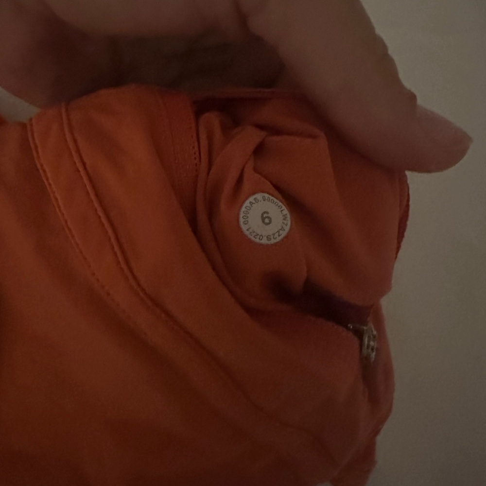 Lululemon Women's Orange Athletic Shorts - Picture 4 of 4